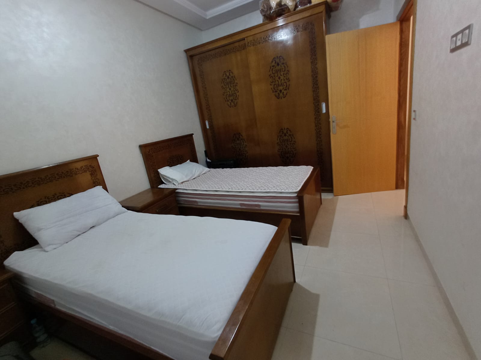 شقة للبيع بكاستيا